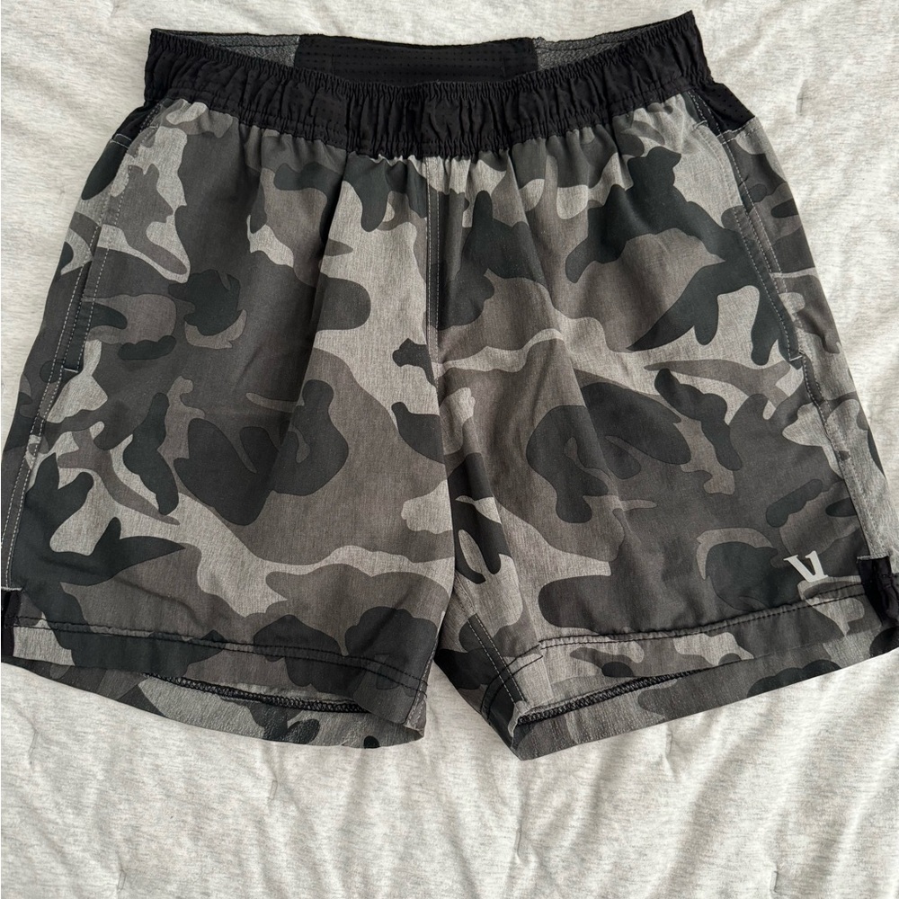 Vuori Rush Short